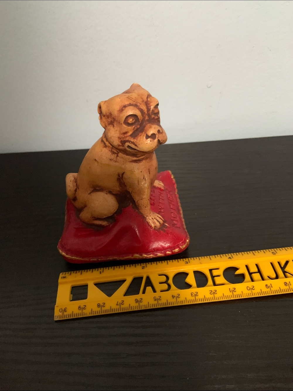 Small Dog Chalkware Figure - Picture 7 of 7